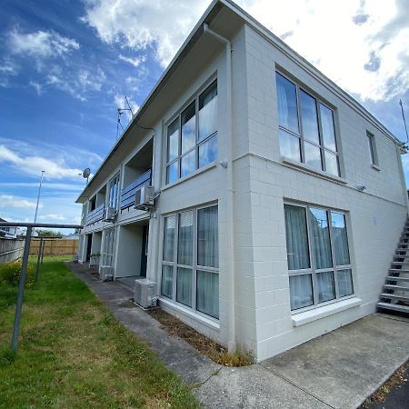Ulster Apartments Hamilton Esterno foto