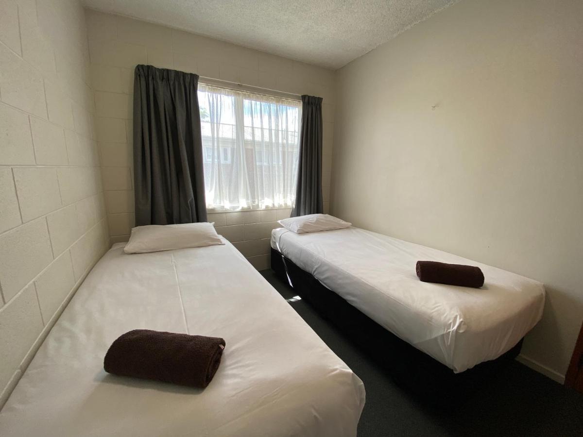 Ulster Apartments Hamilton Esterno foto